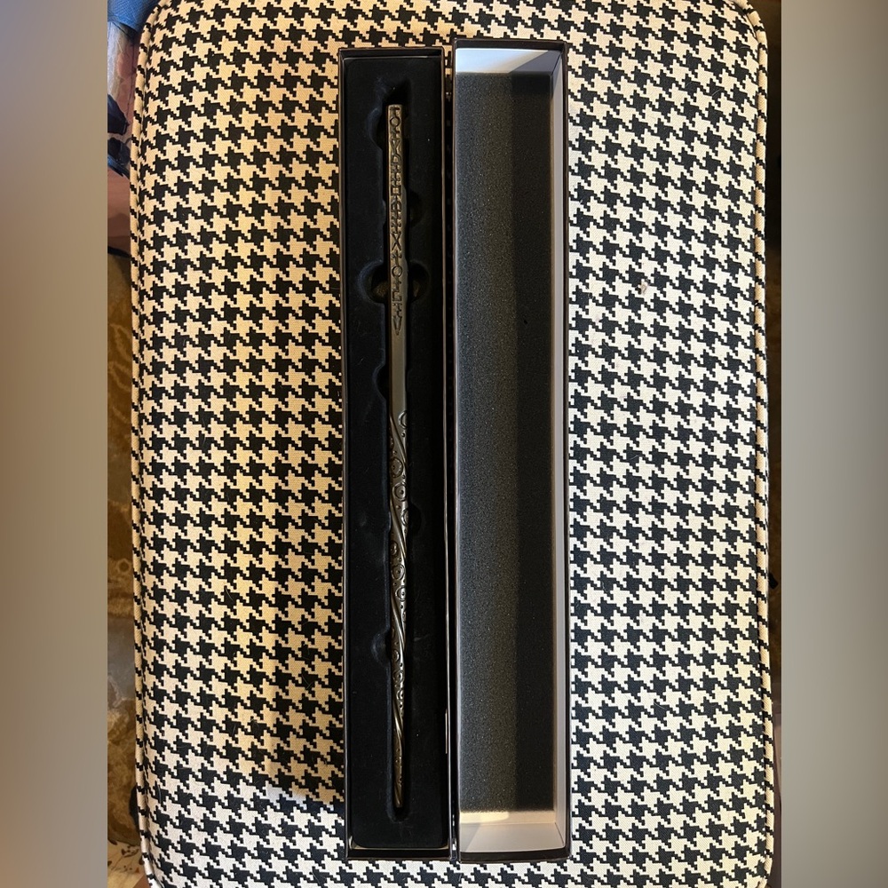 Wizarding World Sirius Black wand NIB